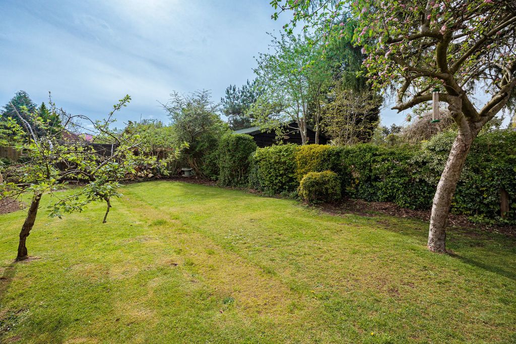 Property photo 2 of 22