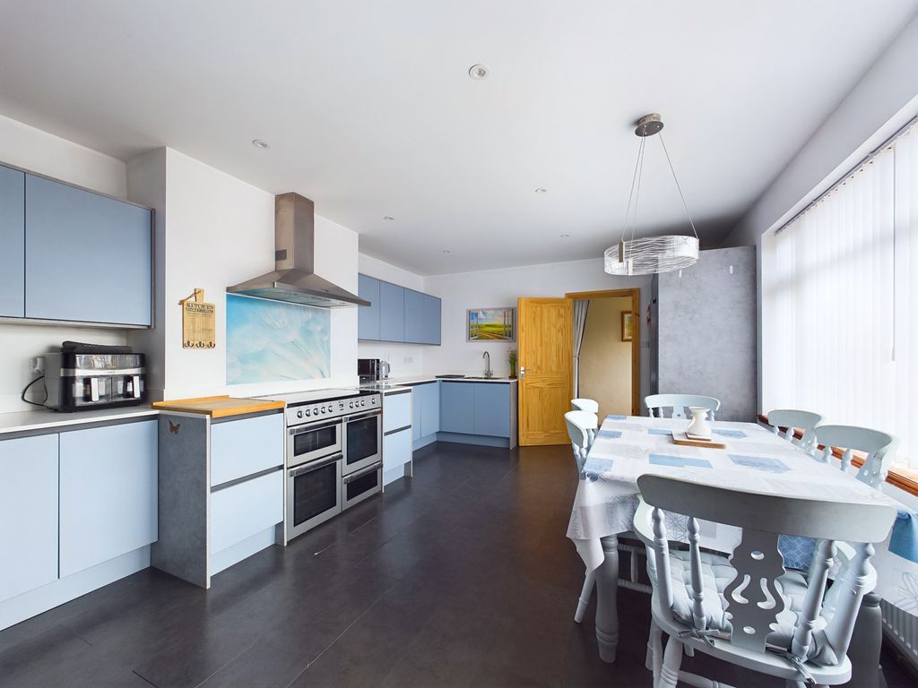 Property photo 3 of 29 4867-Hr-3