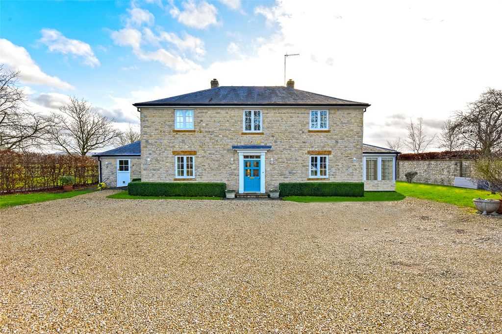 Property photo 1 of 11 Picture No. 17