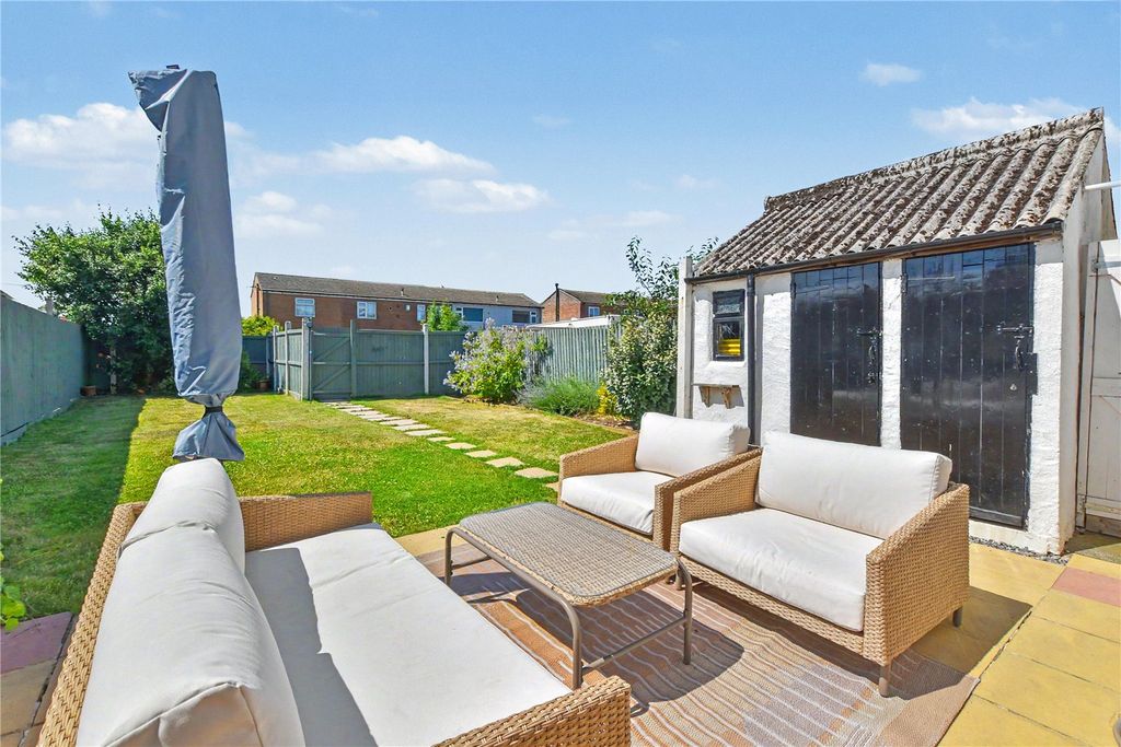 Property photo 2 of 18 Picture No. 22