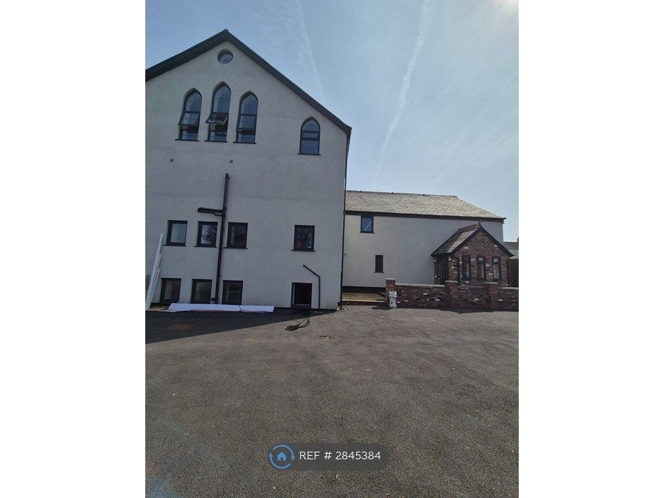 Property photo 2 of 7 Side Car Park View