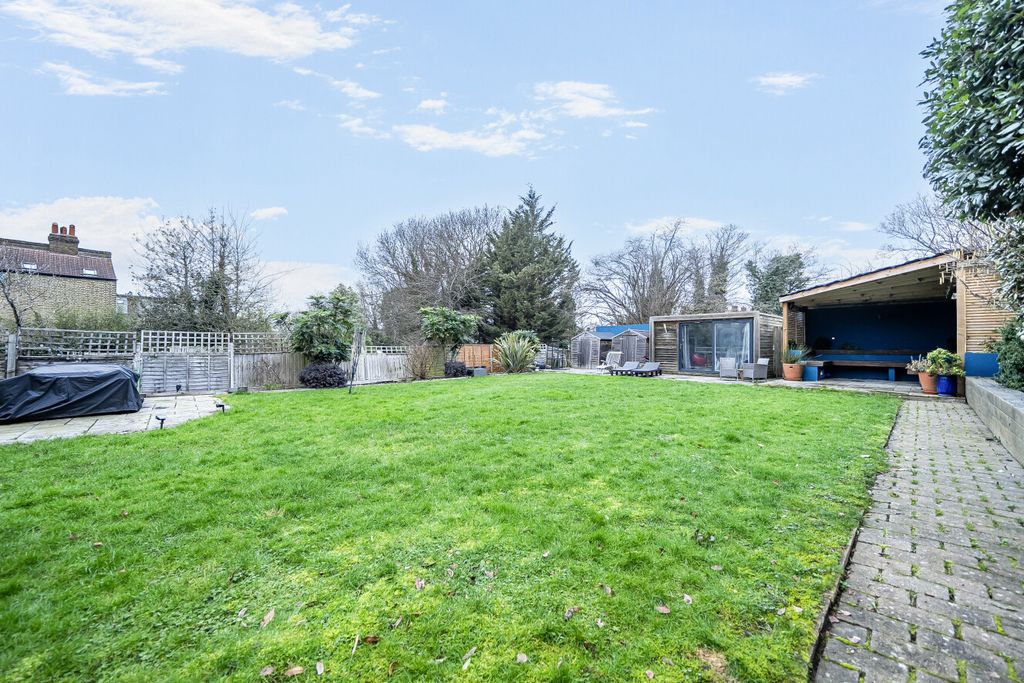 Property photo 3 of 21 1409381-7-698A0E4...