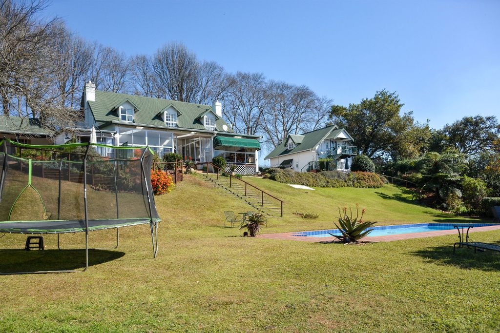 Property photo 3 of 79