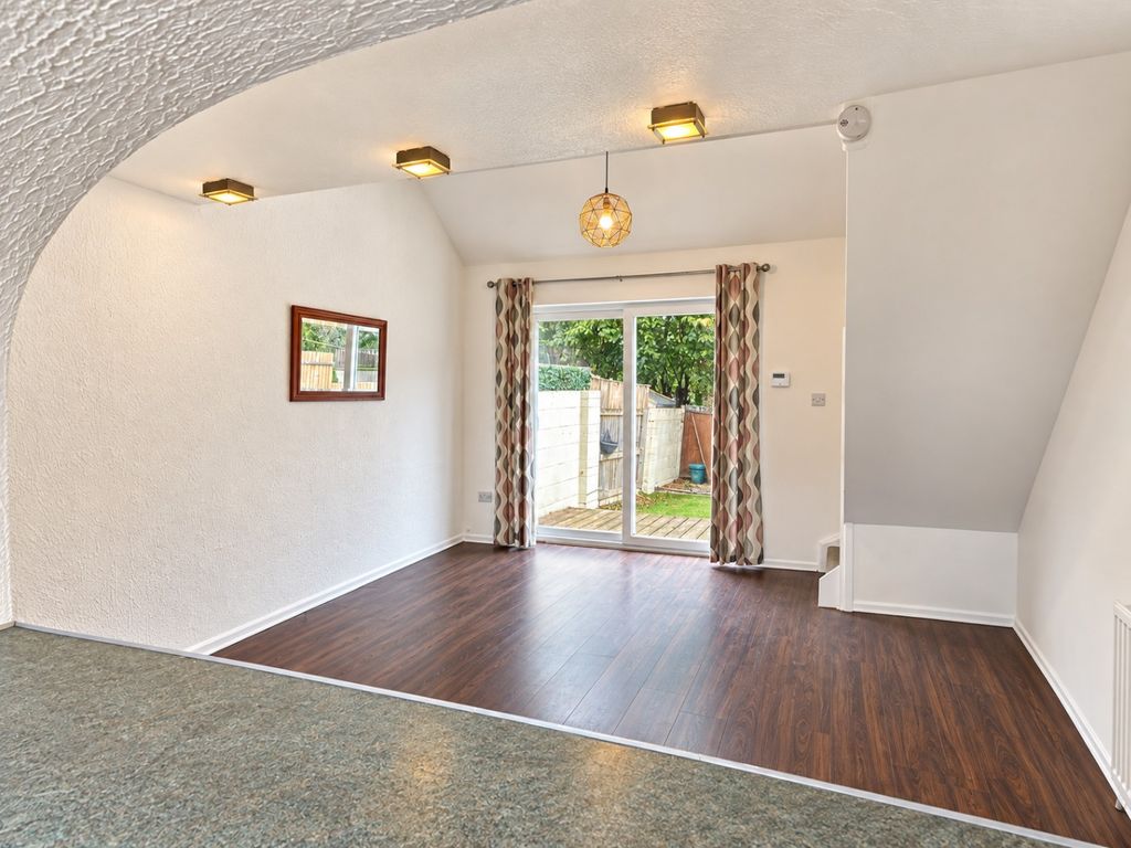 Property photo 3 of 10 5361855