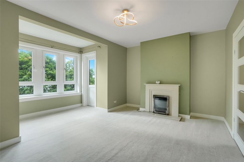 Property photo 3 of 19 Picture No. 03