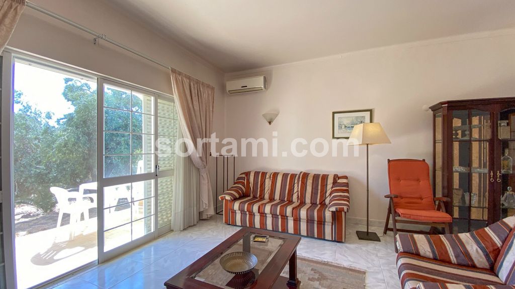 Property photo 3 of 39