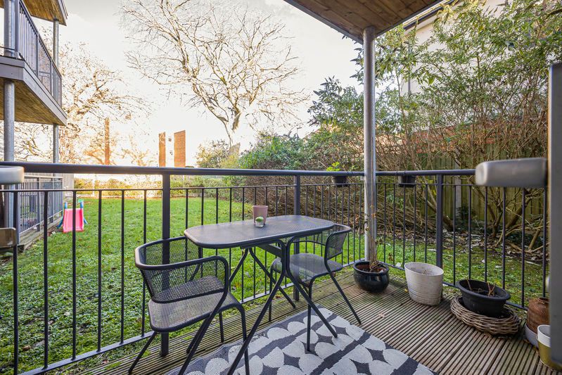 Property photo 1 of 12 Balcony