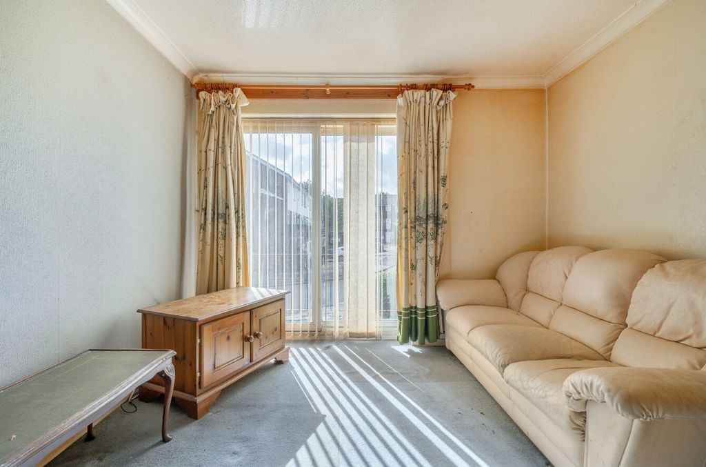 Property photo 3 of 17 Picture No. 03