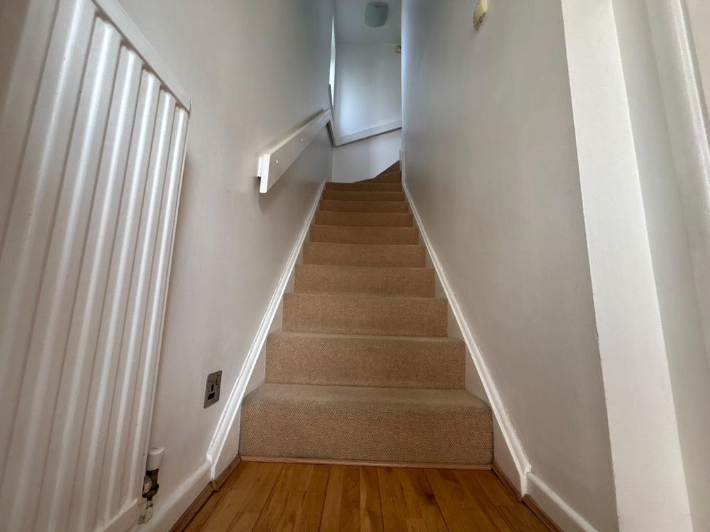 Property photo 2 of 14 Img_8505.Jpg