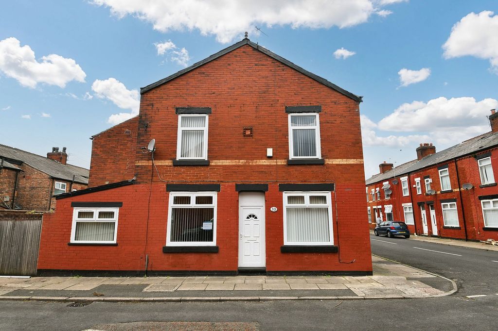 Property photo 1 of 15