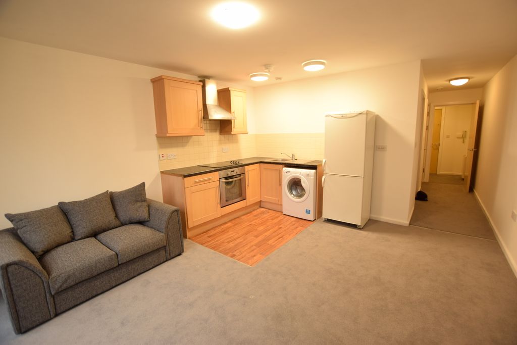 Property photo 3 of 9