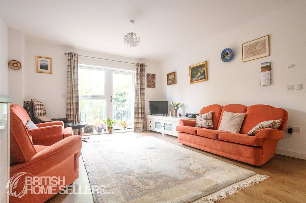 Property photo 3 of 21 Picture No. 21