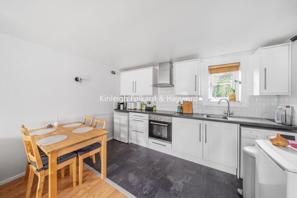 Property photo 1 of 7 4c185c5A-38A9-4E13-9