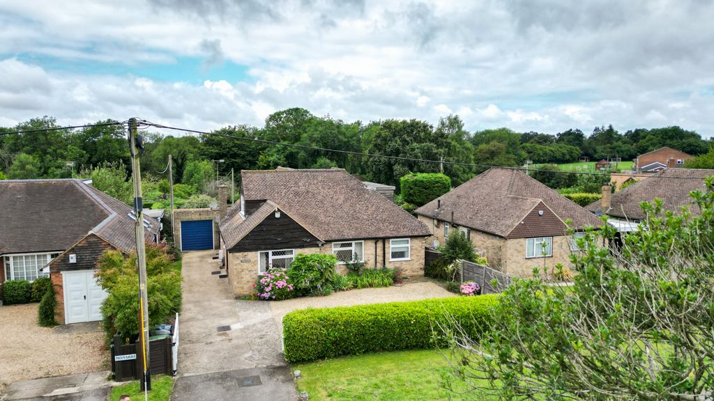 Property photo 3 of 16 Picture No. 18