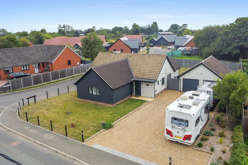 Property photo 3 of 16 4638522