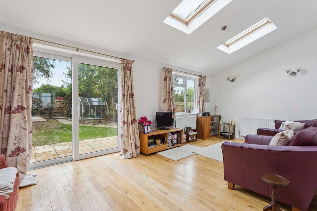 Property photo 3 of 9