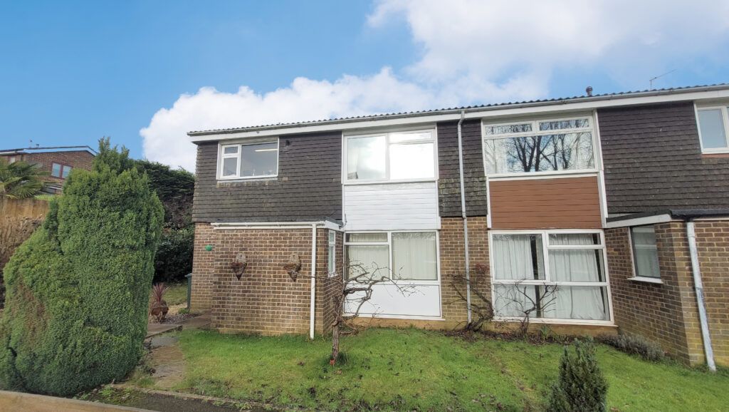 Property photo 1 of 6