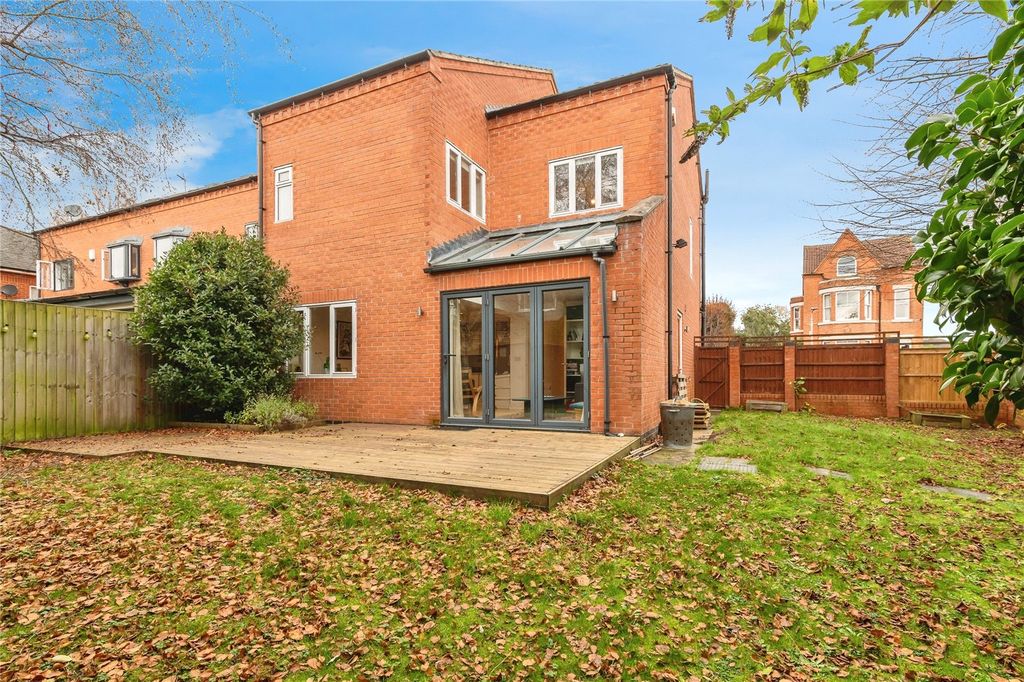 Property photo 2 of 21 Picture No. 40