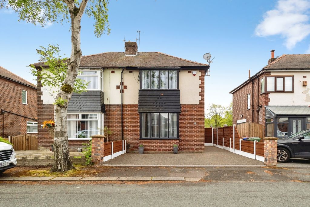 Property photo 1 of 18 Pbox-Img.Jpg