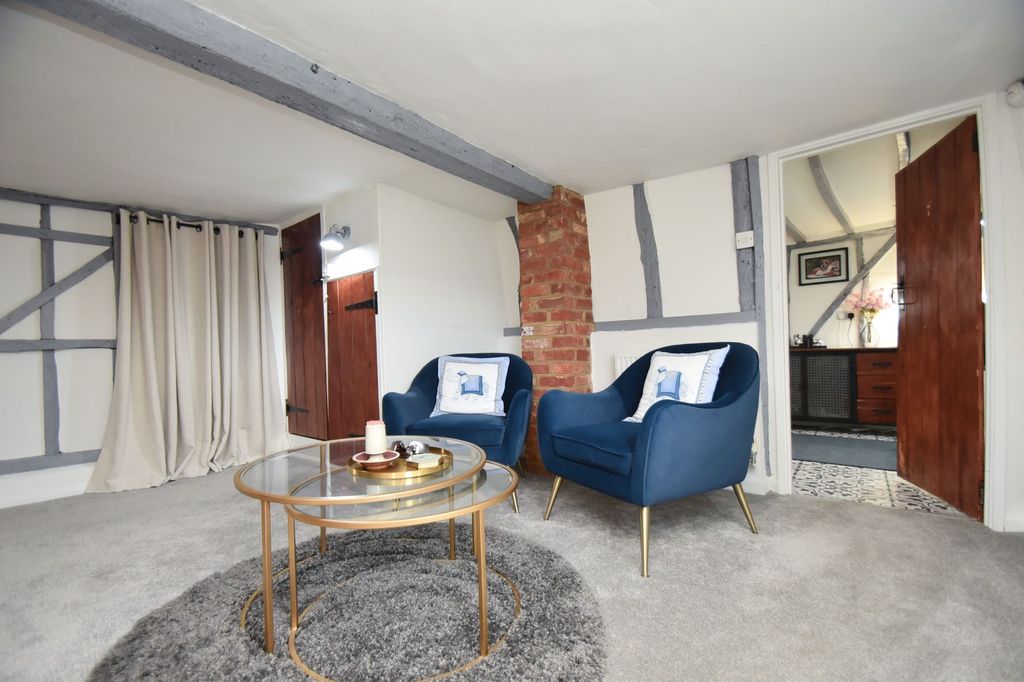 Property photo 3 of 24