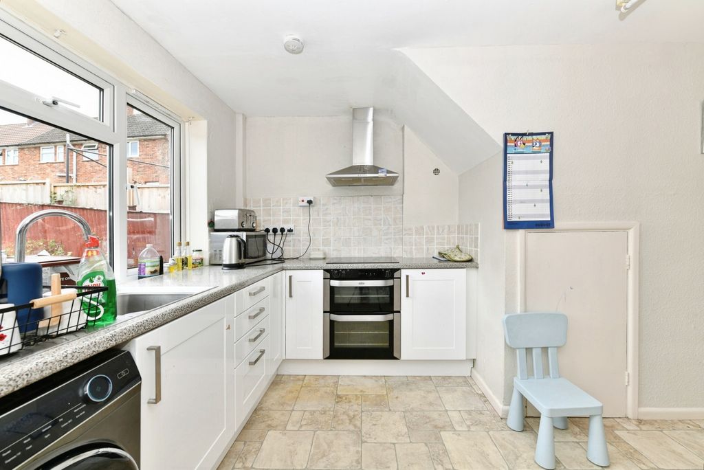 Property photo 1 of 20 Pbox-Img.Jpg