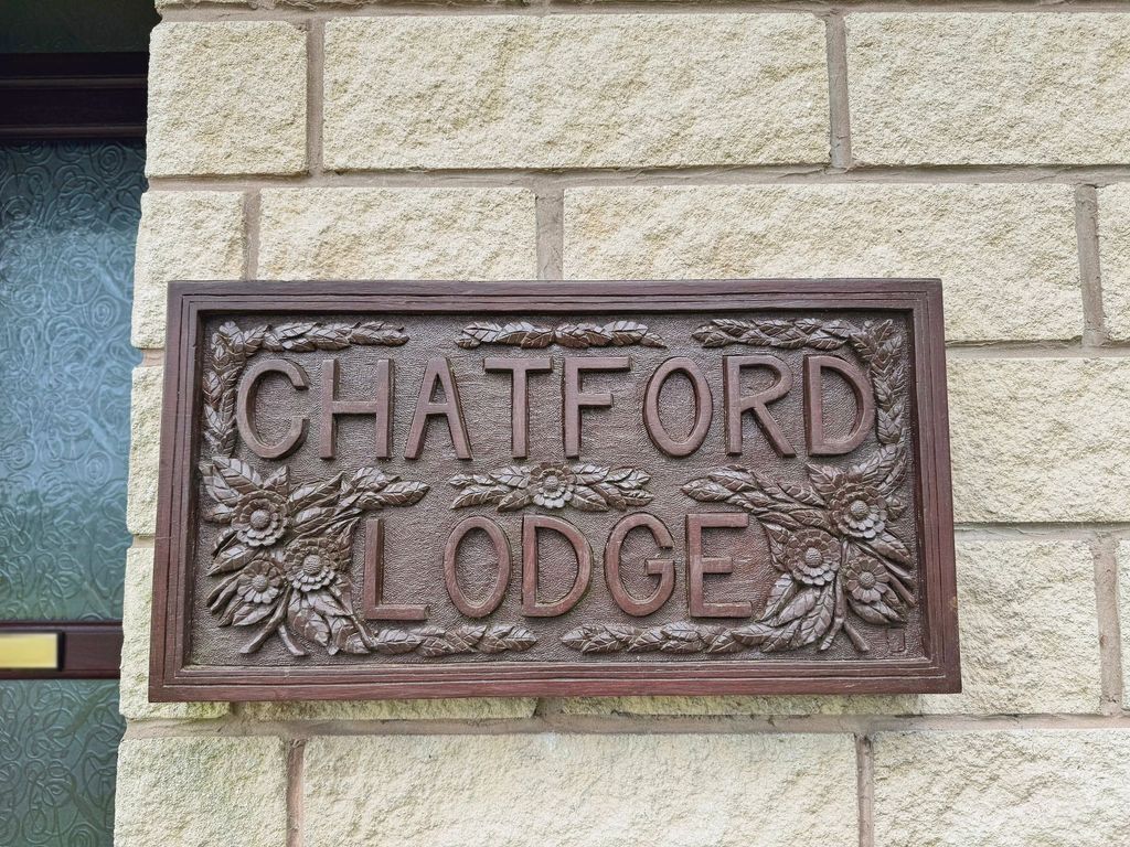 Property photo 3 of 18