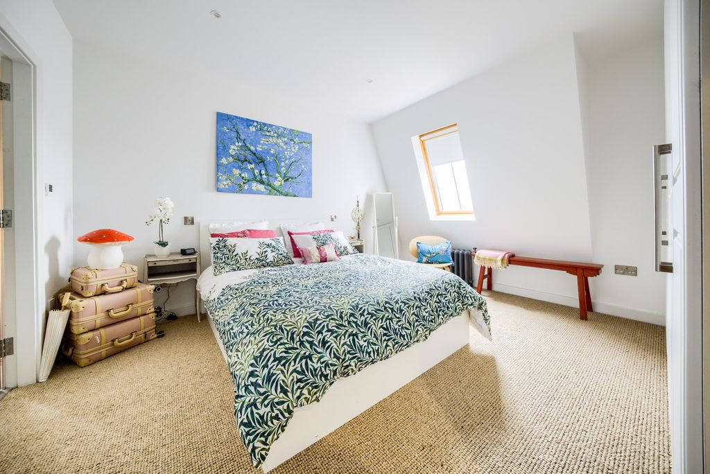 Additional image 17 of 2 bed flat for saleSt Pauls House, St. Pauls Square, Jewellery Quarter, Birmingham B3