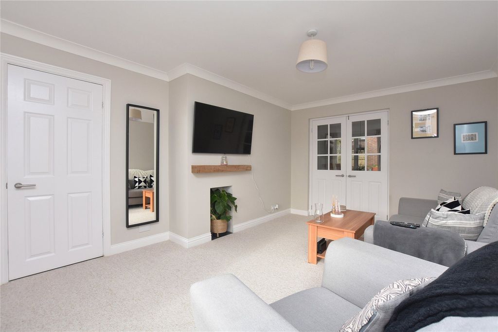 Property photo 2 of 13 Living Room