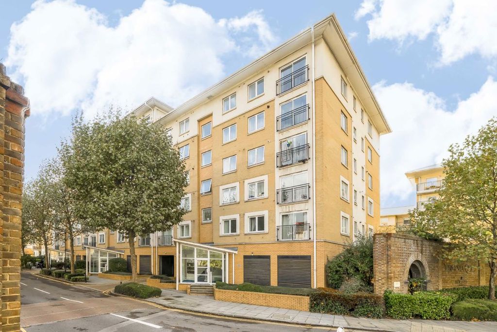 Property photo 1 of 5