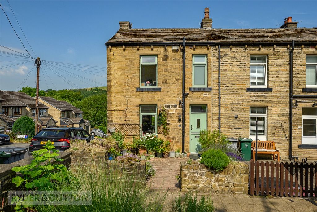 Property photo 1 of 18 Rear Elevation