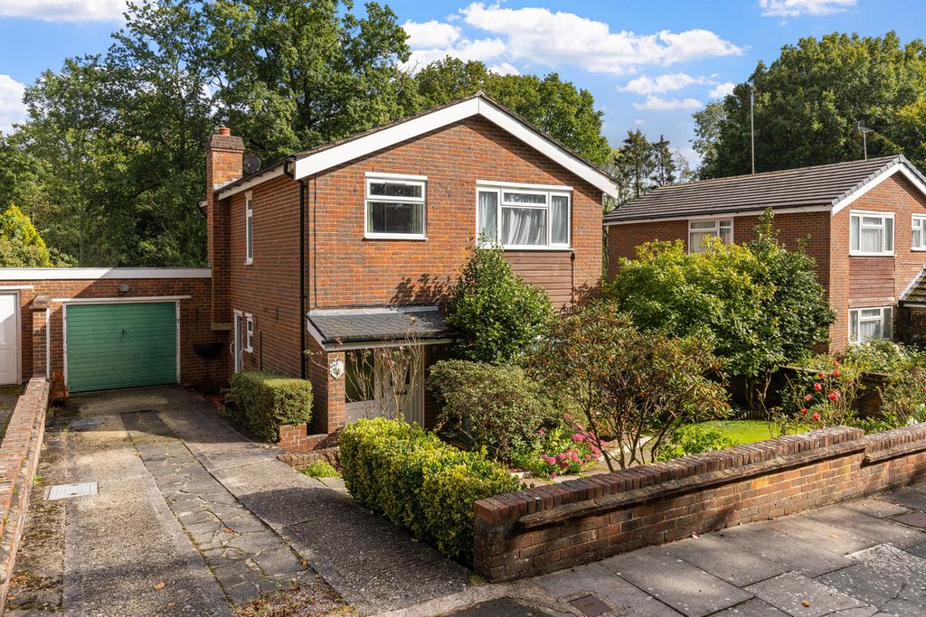 Property photo 3 of 13