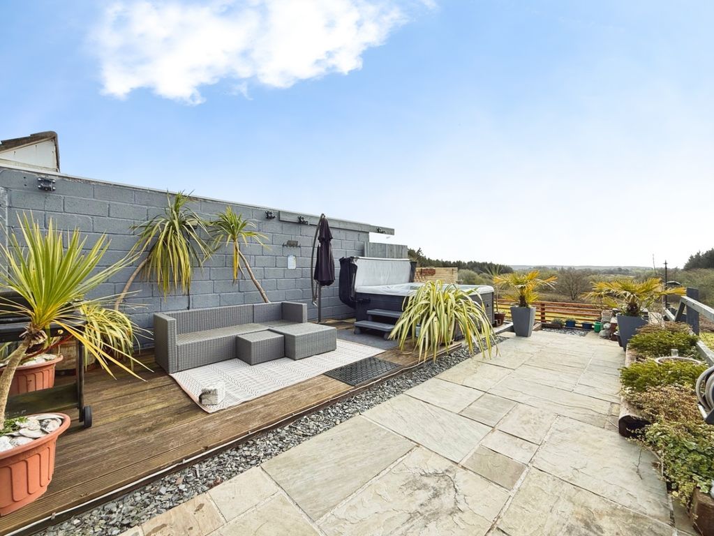 Property photo 1 of 39 5008182