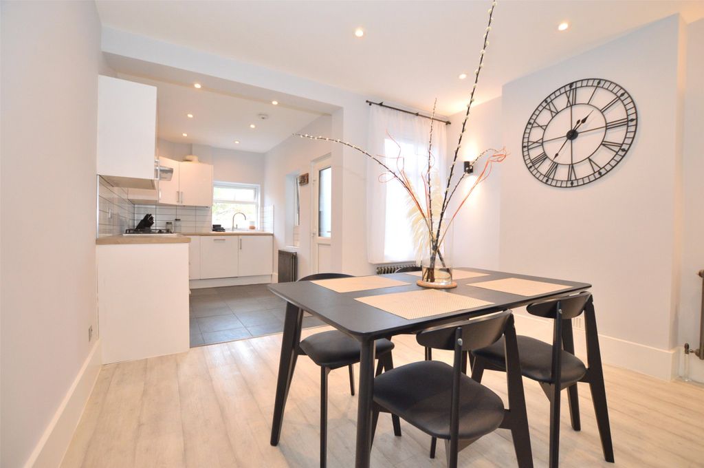 Property photo 2 of 14 Dining Room