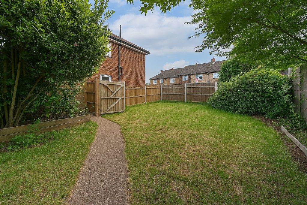 Property photo 3 of 13 Picture No. 25