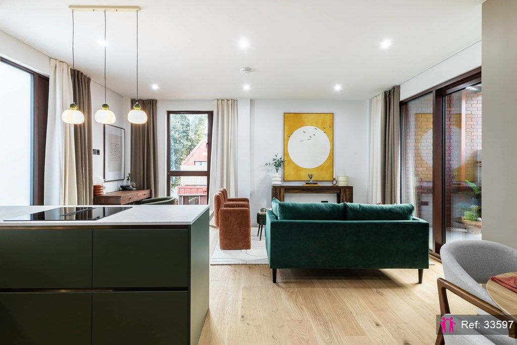 Property photo 1 of 51