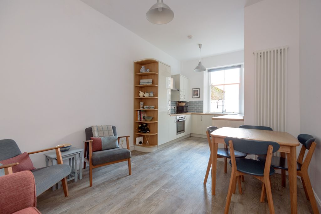 Property photo 2 of 11 Property Image 2