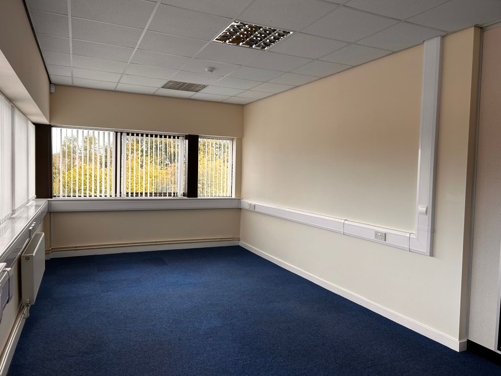 Property photo 3 of 5