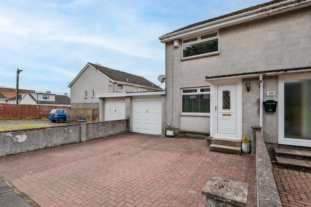 Property photo 3 of 32 008-32 Currieside Place, Shotts, ML7 4Al.Jpg