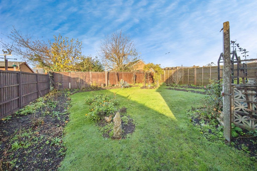 Property photo 3 of 16