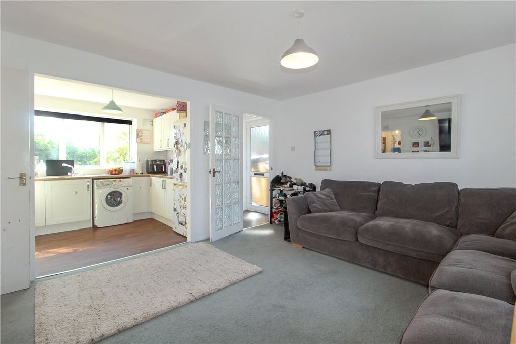 Property photo 2 of 11 Picture No. 04