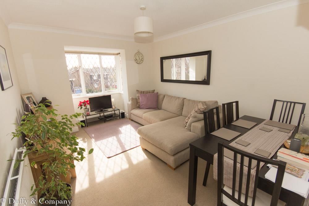 Property photo 2 of 5 11 Drummond Court (5 Of 5).Jpg