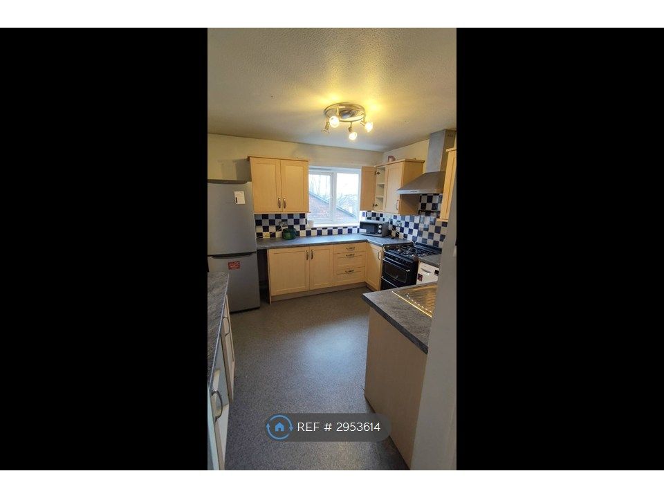 Property photo 1 of 4