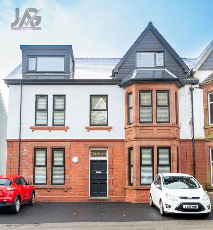 Property photo 1 of 11 Front Of House