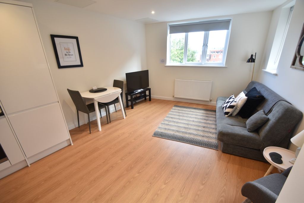 Property photo 2 of 9 2457863