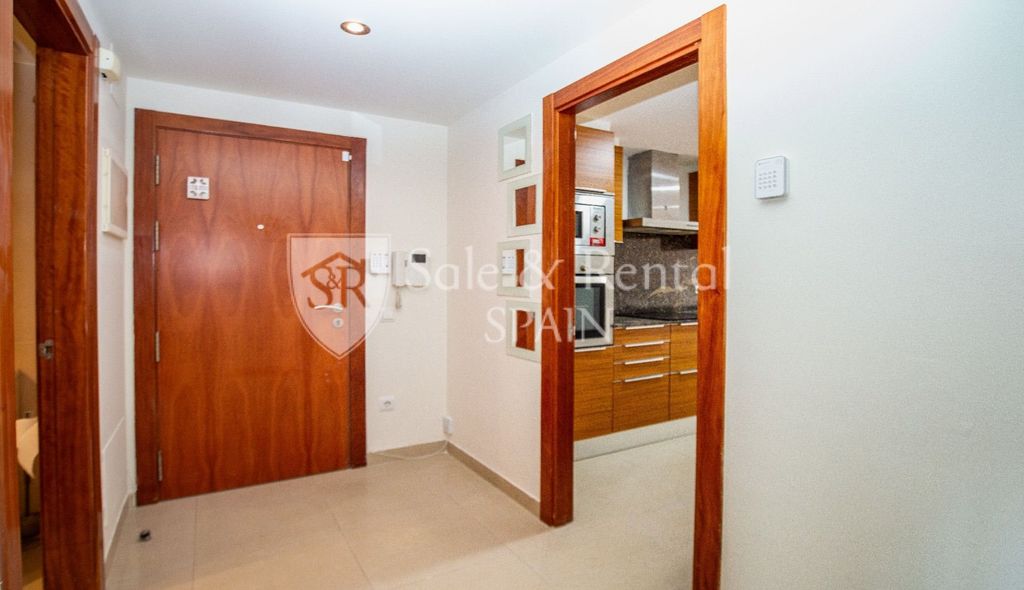 Property photo 3 of 37