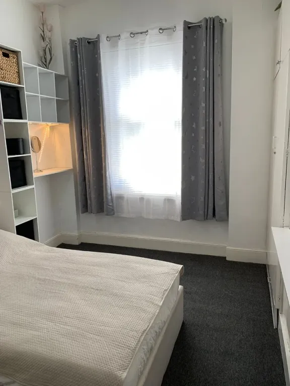 Property photo 3 of 9