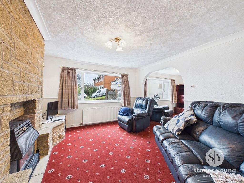 Property photo 2 of 26