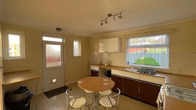 Property photo 3 of 15 Picture 3