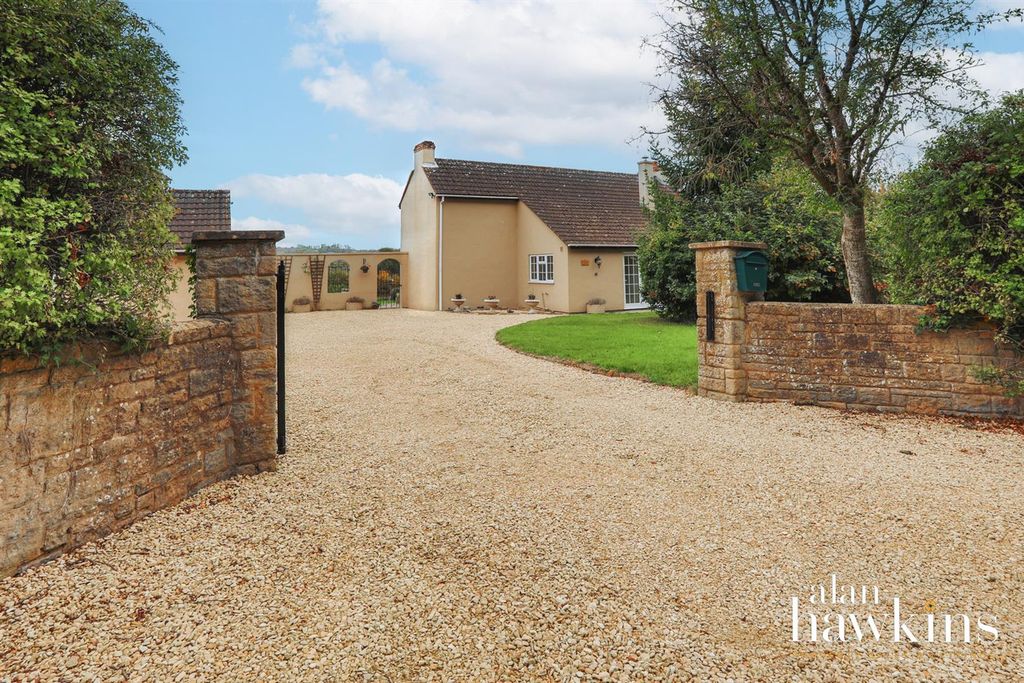 Property photo 1 of 20 3528-31.Jpg