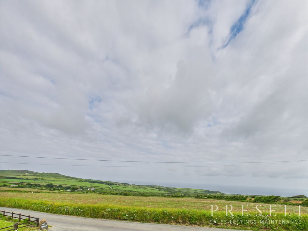 Property photo 2 of 6 Cam05119G0-Pr0030-Still006